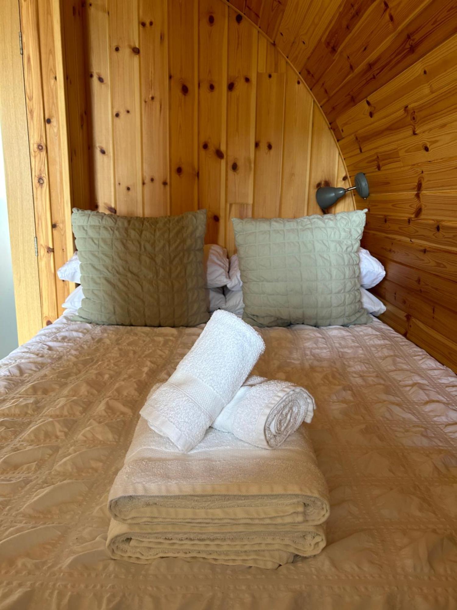 Allt Yelkie Pod Coig, Chalet Earlish